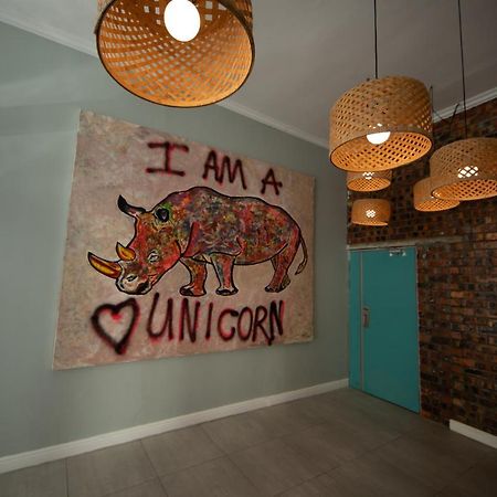 Happy Rhino Hotel Cape Town Exterior foto