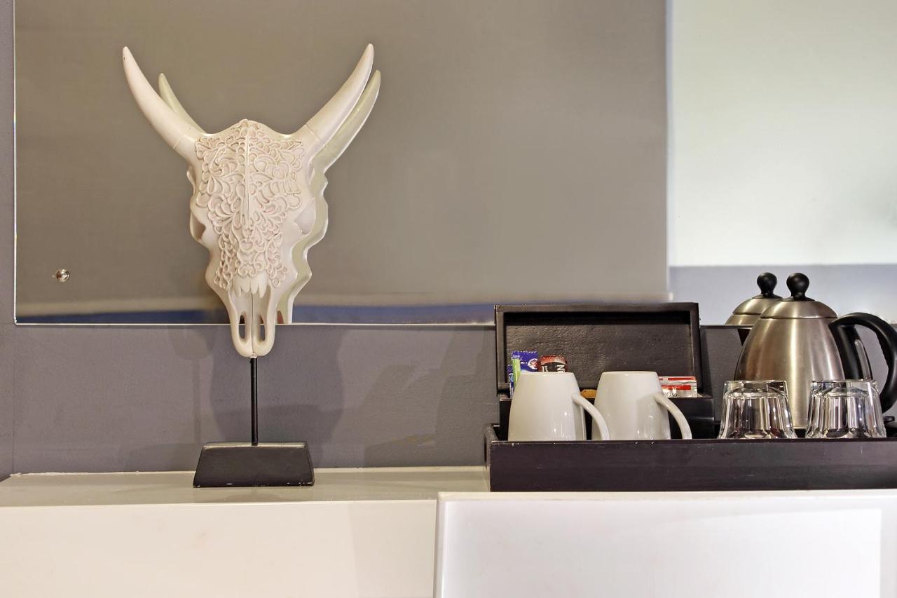 Happy Rhino Hotel Cape Town Exterior foto
