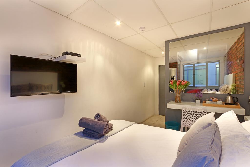 Happy Rhino Hotel Cape Town Exterior foto